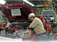 Xe Nhật, xe Đức hưởng thuế 0%: Ô tô hạng sang giảm giá mạnh