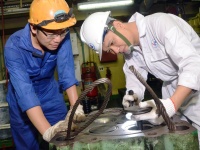 Phát động phong trào thi đua chào mừng 60 năm ngày thành lập Cục Đăng kiểm Việt Nam