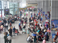 Giá dịch vụ tại cảng hàng không nên thay đổi ra sao?